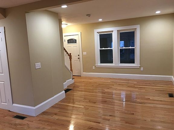 2nd image of 47 Mountain Ave