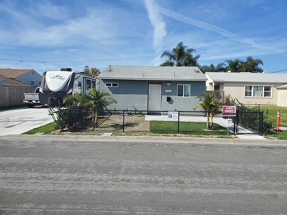 2nd image of 15317 Beach Blvd