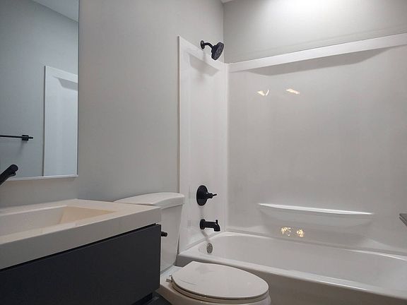 2nd image of 5005 August St #3