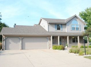 N106W16156 Fieldstone Pass, Germantown, WI