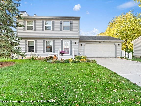 2nd image of 4815 Moultrie Cir