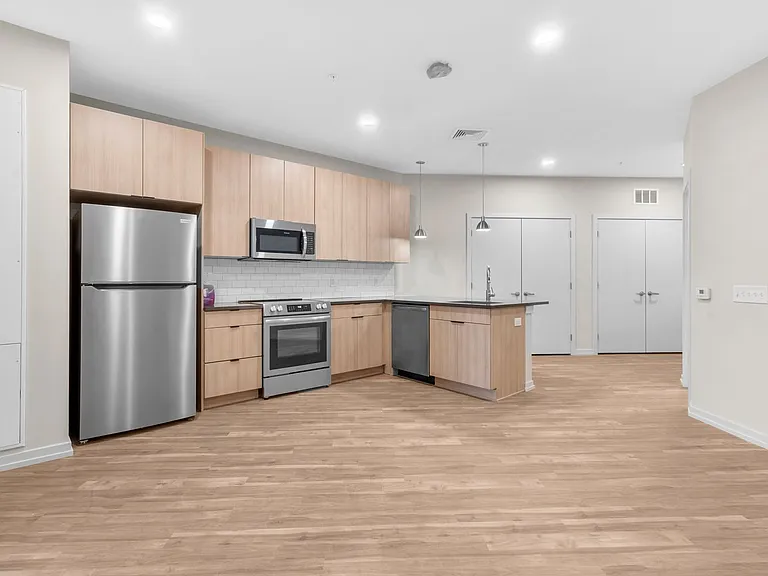 The Keystone Apartments — Photo 96