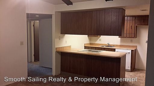 2nd image of 2605 Los Nogales Way