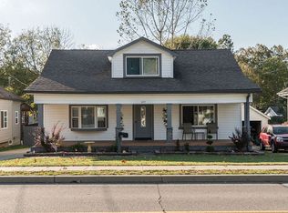 647 Nowlin Ave, Greendale, IN 47025