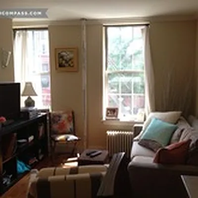 Rented by Compass | media 37