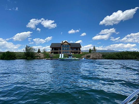 4th image of 3774 Taylor Mountain Dr