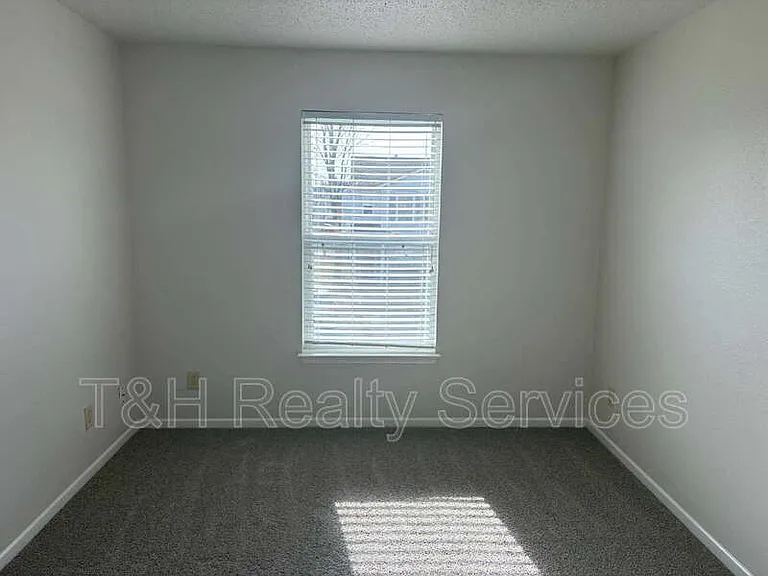 12640 Justice Xing — Photo 19