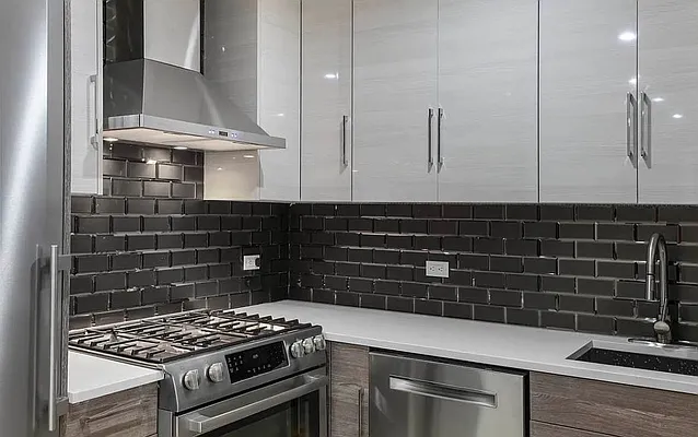 Rented by Oxford Property Group | media 12