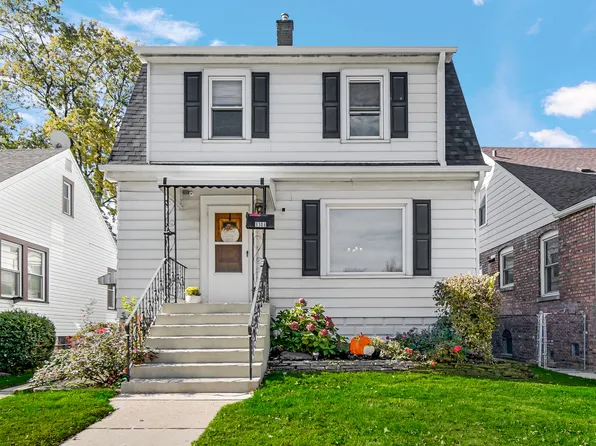 9308 S Utica Ave, Evergreen Park, IL 60805