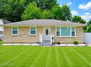 4426 Lynnview Dr, Louisville, KY 40216