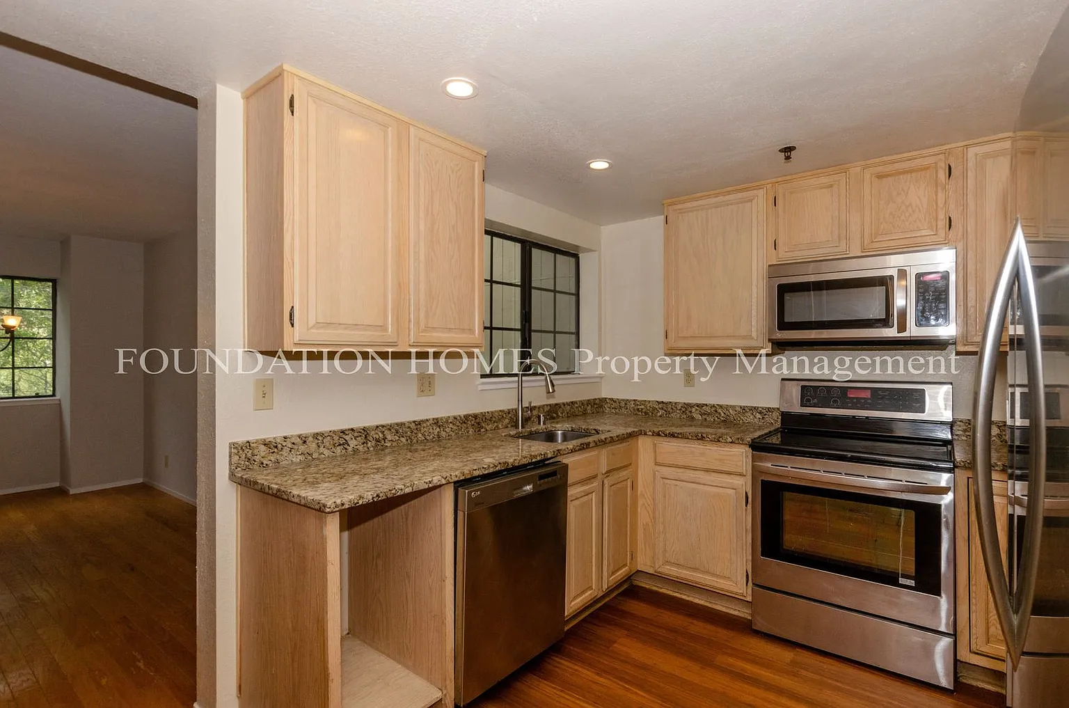 142 Pelican Ln photo 1