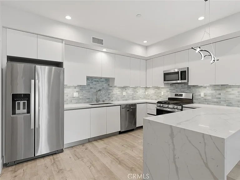 5820 La Mirada Ave #302 — Photo 1