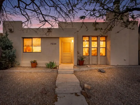 7200 Wren Walk Dr NE, Albuquerque, NM 87109