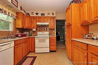 4th image of 707 Shady Ln