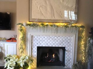 1612A Lakeside Dr, Champaign, IL 61821