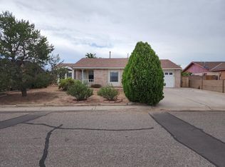 1461 Gadwall Rd NE, Rio Rancho, NM 87144
