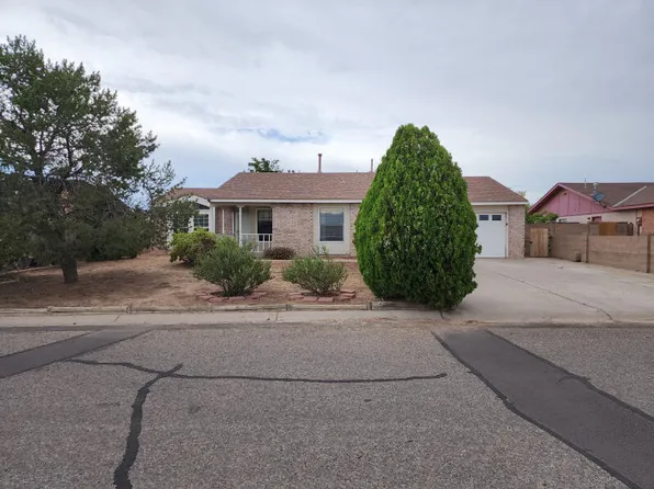 1461 Gadwall Rd NE, Rio Rancho, NM 87144