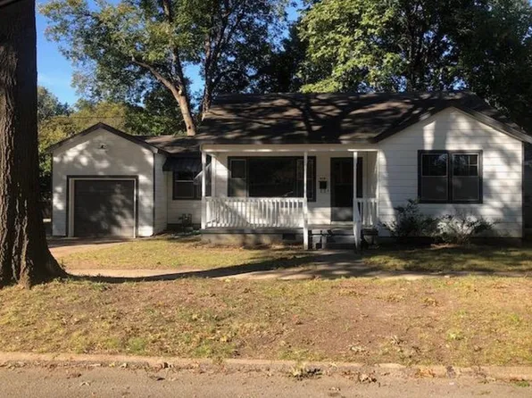909 Nisbett St, Jonesboro, AR 72401