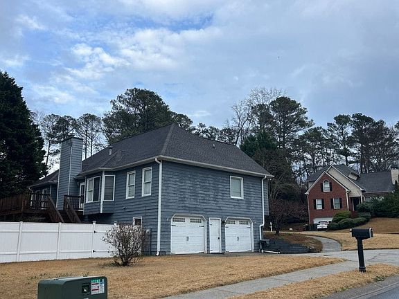 2nd image of 2810 Quince Ln NW