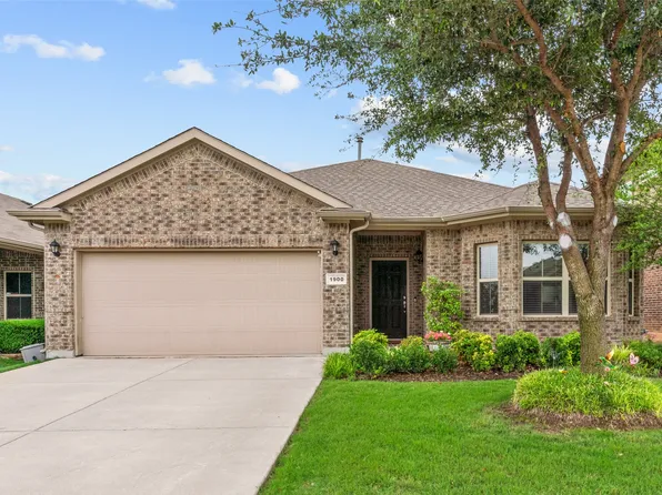 1900 Potrillo Ln, Fort Worth, TX 76131