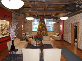 450 E Grand Ave, Chicago, IL 60611