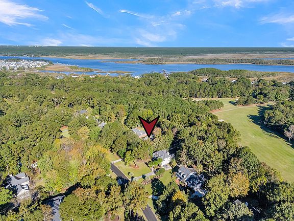 4th image of 3708 Colonel Vanderhorst Cir