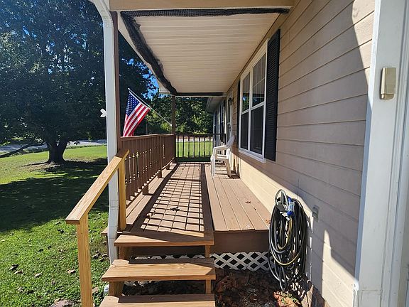 3rd image of 7807 Grasshopper Rd