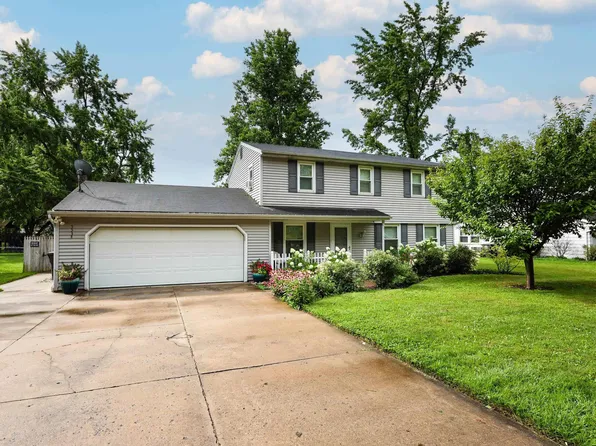 5534 Monarch Dr, Fort Wayne, IN 46815