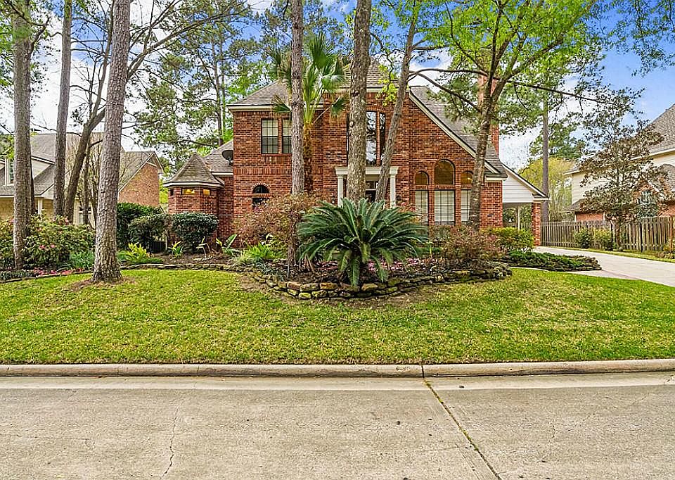 1st image of 2715 Evergreen Cliff Trl