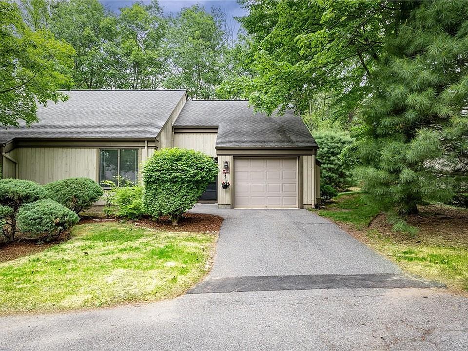 1st image of 448 Heritage Hills #B