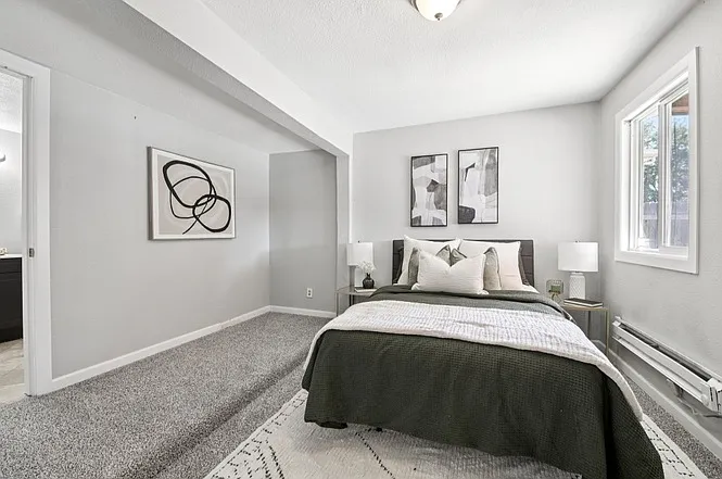 4161 Milwaukee St — Photo 10