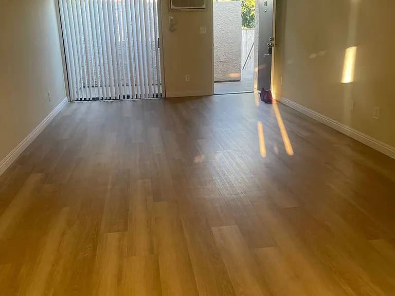 17900 Sherman Way — Photo 8