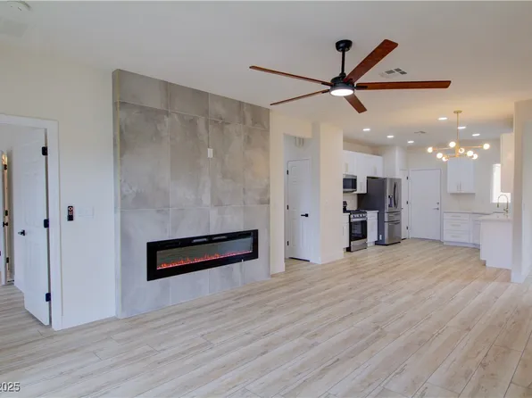 3320 Herring Gull Ln, North Las Vegas, NV 89084