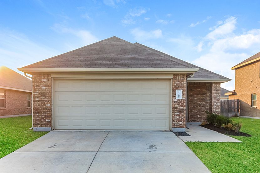 1st image of 1700 Dove Cir