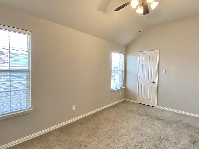 3052 Aerial Dr — Photo 23