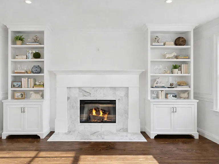 81 Foster Ave — Photo 6