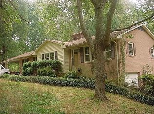 233 Twin Brook Dr, Clemmons, NC 27012