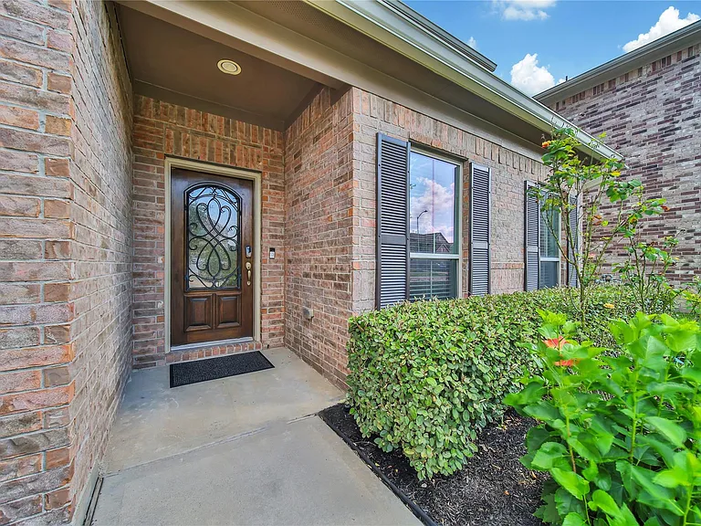 32918 Franklin Brooks Dr — Photo 4