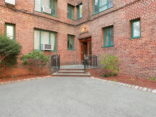 1560 Unionport Road #3H, Bronx, NY 10462