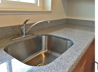 1582 Quebec Ct APT 4, Sunnyvale, CA 94087