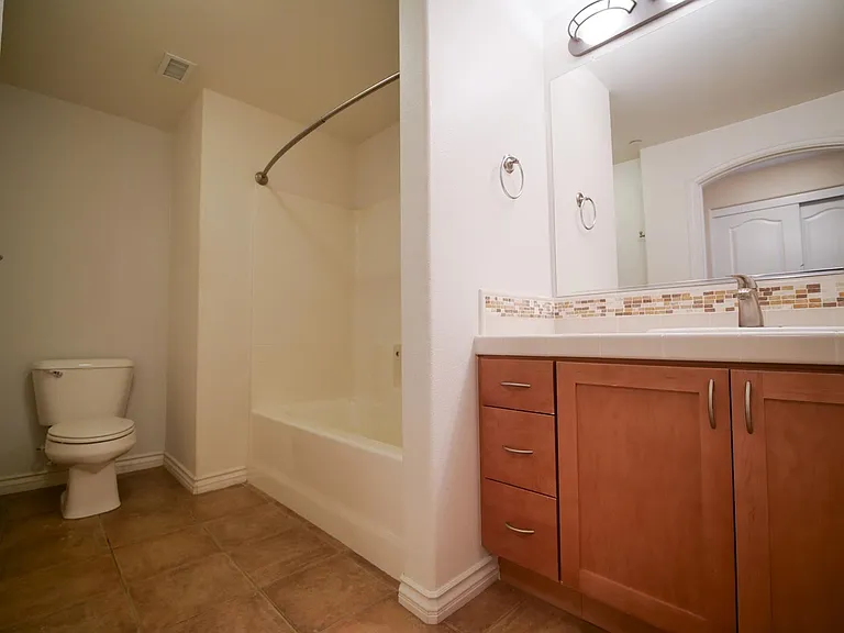 2nd Bedroom Bathroom