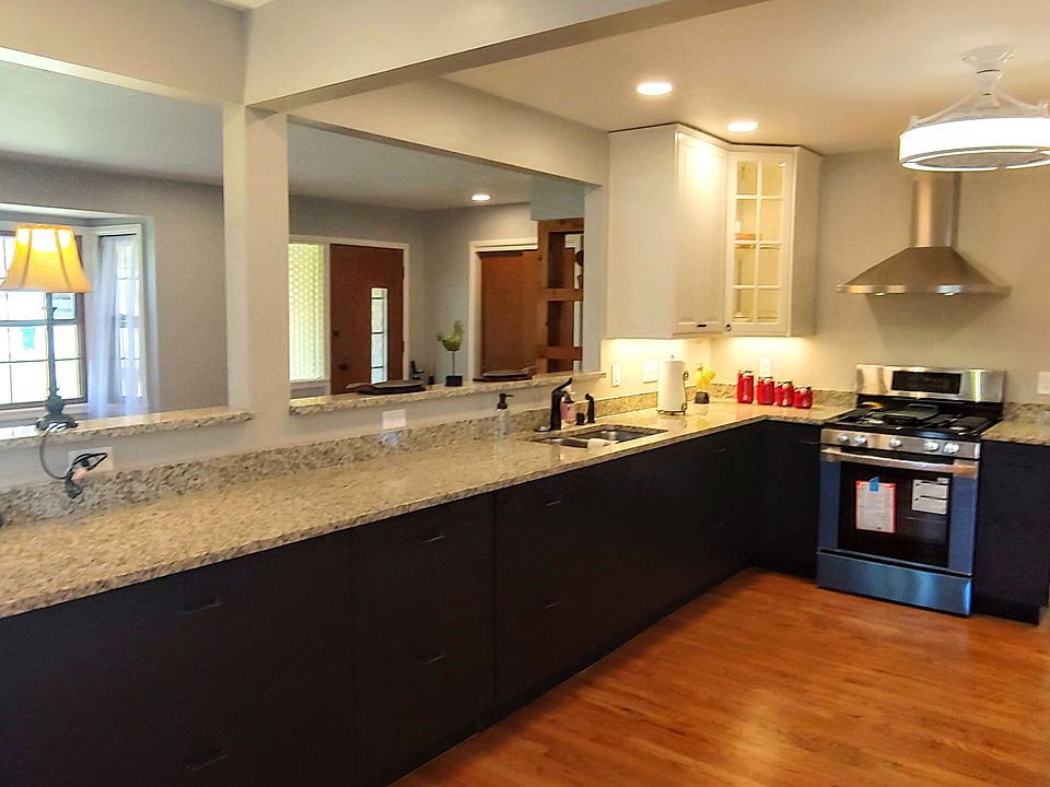 22 x 11 kitchen