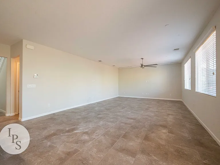 3611 Lansing Ave — Photo 14