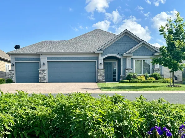 8907 Upper 9th Pl N, Lake Elmo, MN 55042