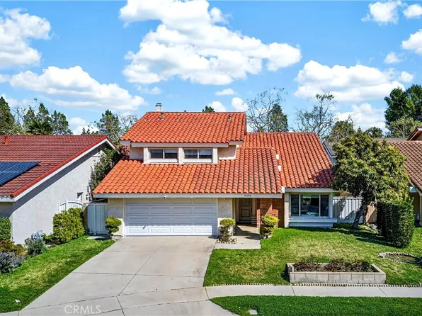 16316 Stone Grove Ln, Cerritos, CA 90703