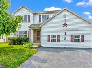 251 Cypress St, Bainbridge, PA 17502