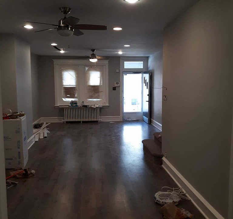 2nd image of 6425 Limekiln Pike