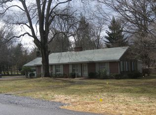 100 Johnstone St, Lexington, VA 24450