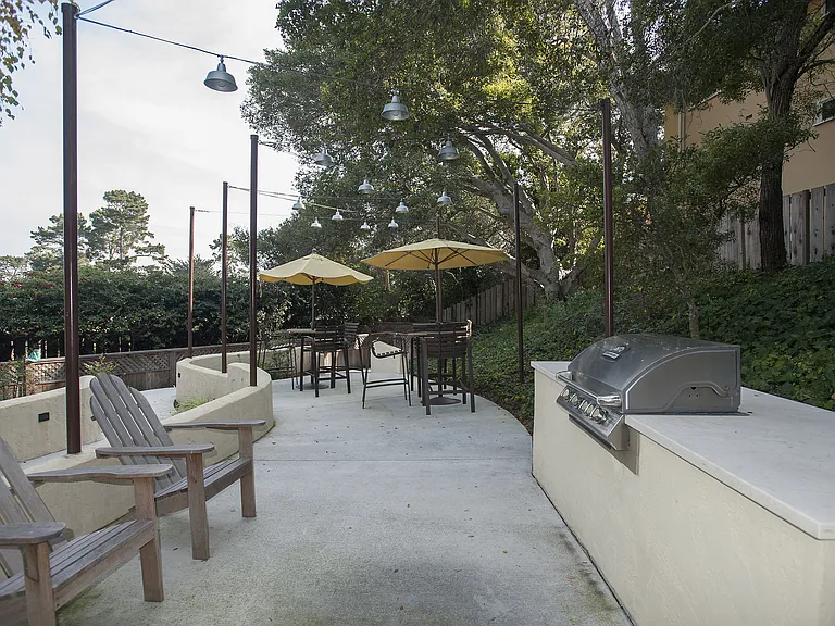 Pacific Vista — Photo 9