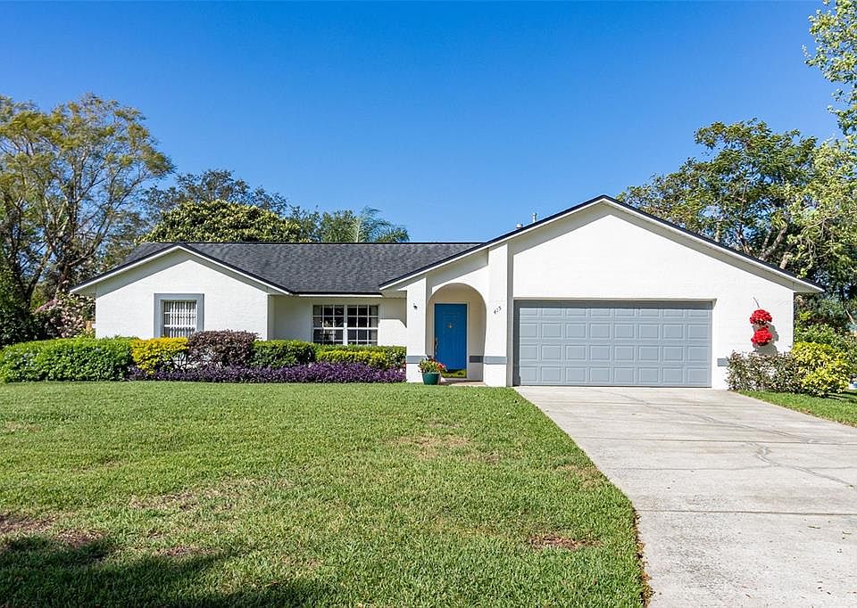 1st image of 415 WESTWIND DRIVE